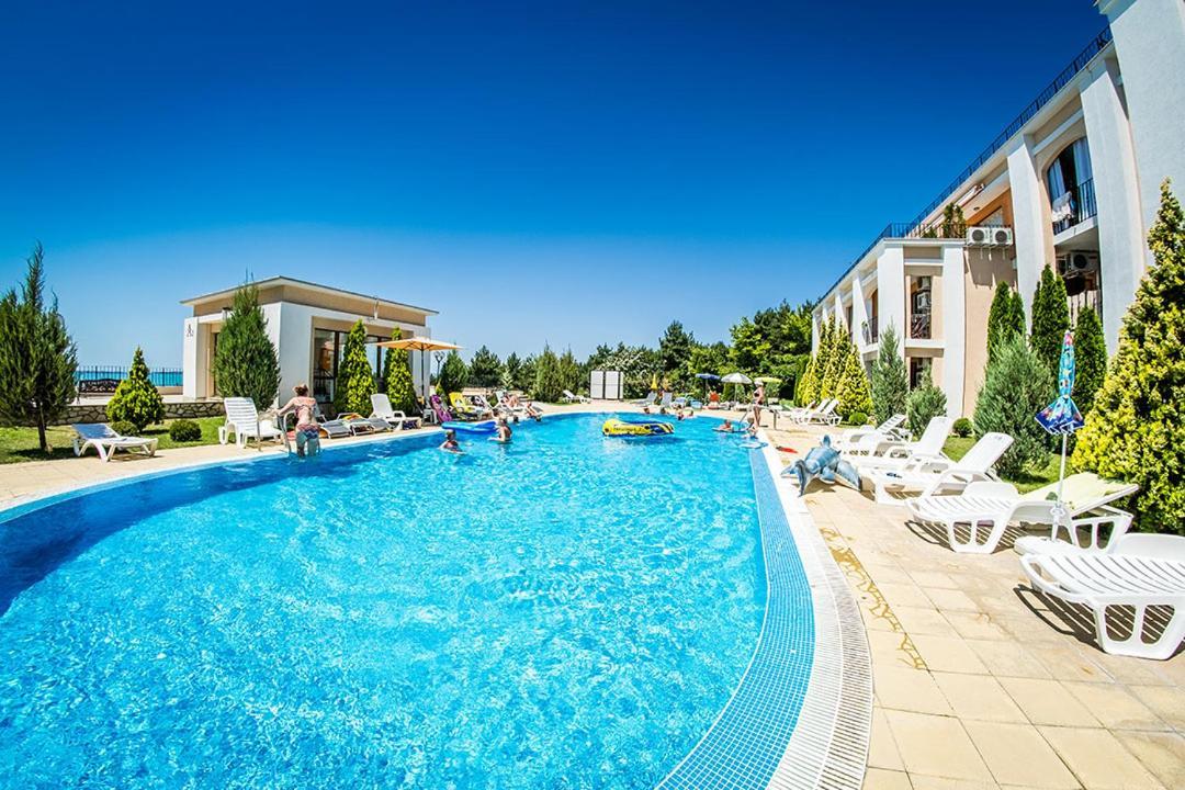 Sea Fort Club - Prestige Sea Viev Apartments Elenite Exterior foto